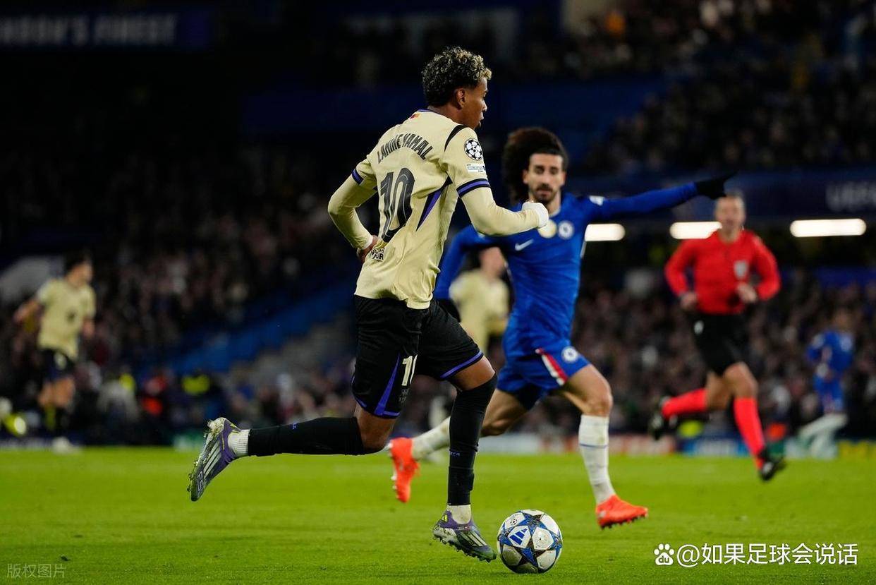 尊龙凯时-巴萨前锋受伤离场，备战欧冠面临考验的简单介绍